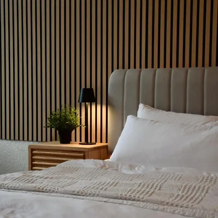 Charmanter Altbau In Schleussig Mit Balkon Апартаменты *