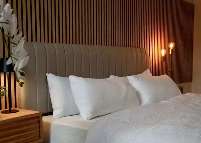 Charmanter Altbau In Schleußig Mit Balkon Apartment Leipzig